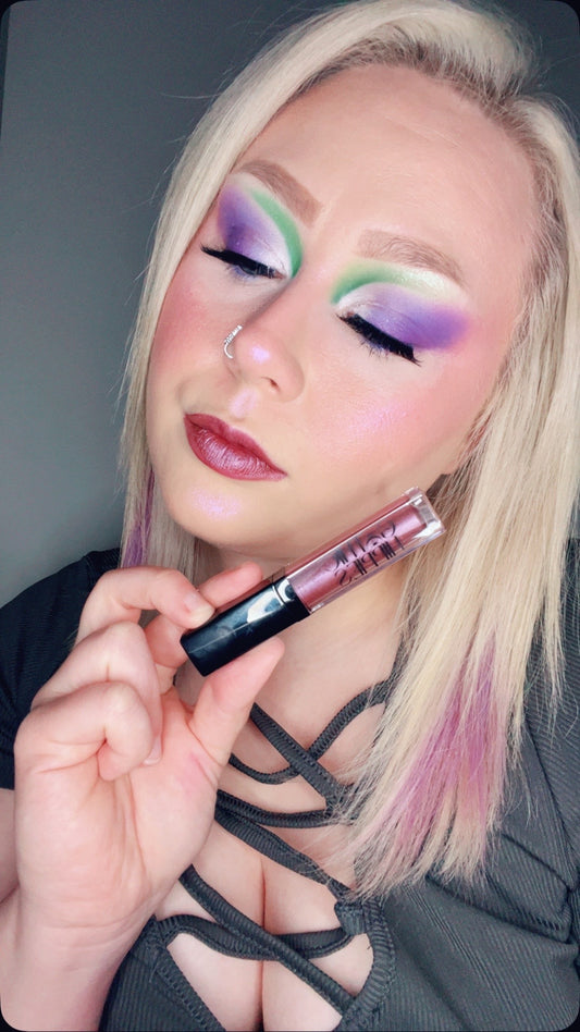 LUXURY GODDESS Liquid Velvet Lipstick METALLICS - Lotus