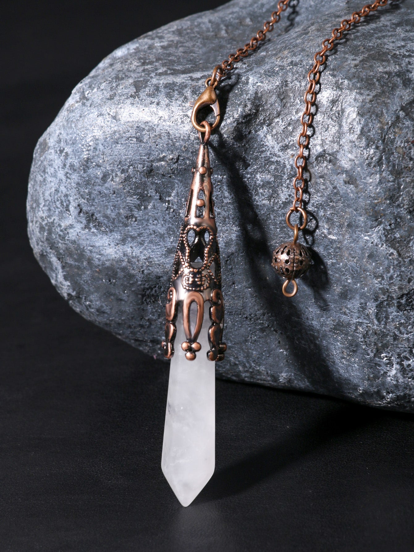 Vintage Hexagonal Pointed Natural Stone Amethyst Pendant Crystal Pendulum