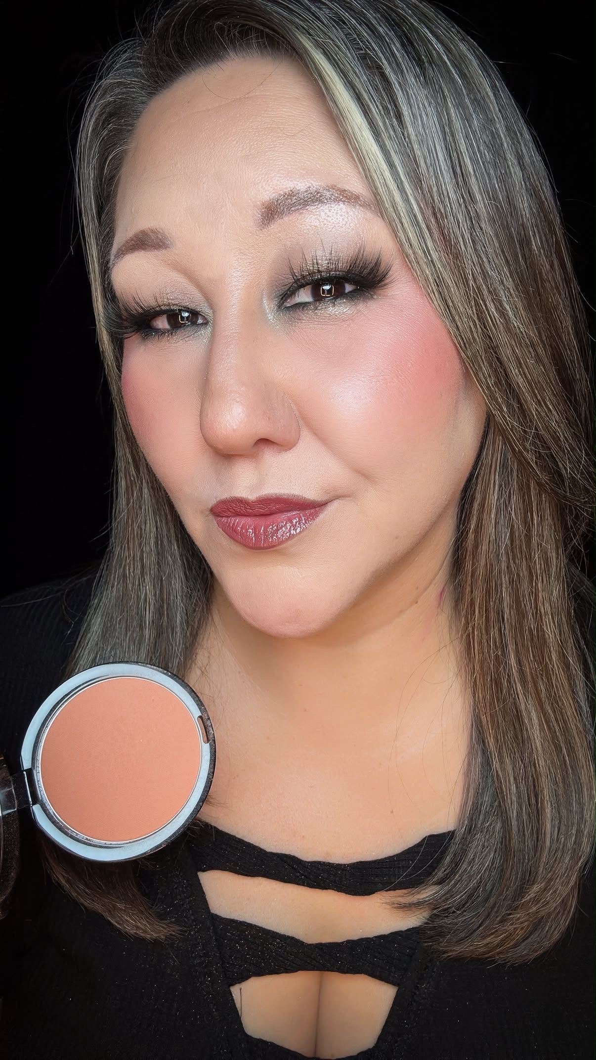 Pressed powder