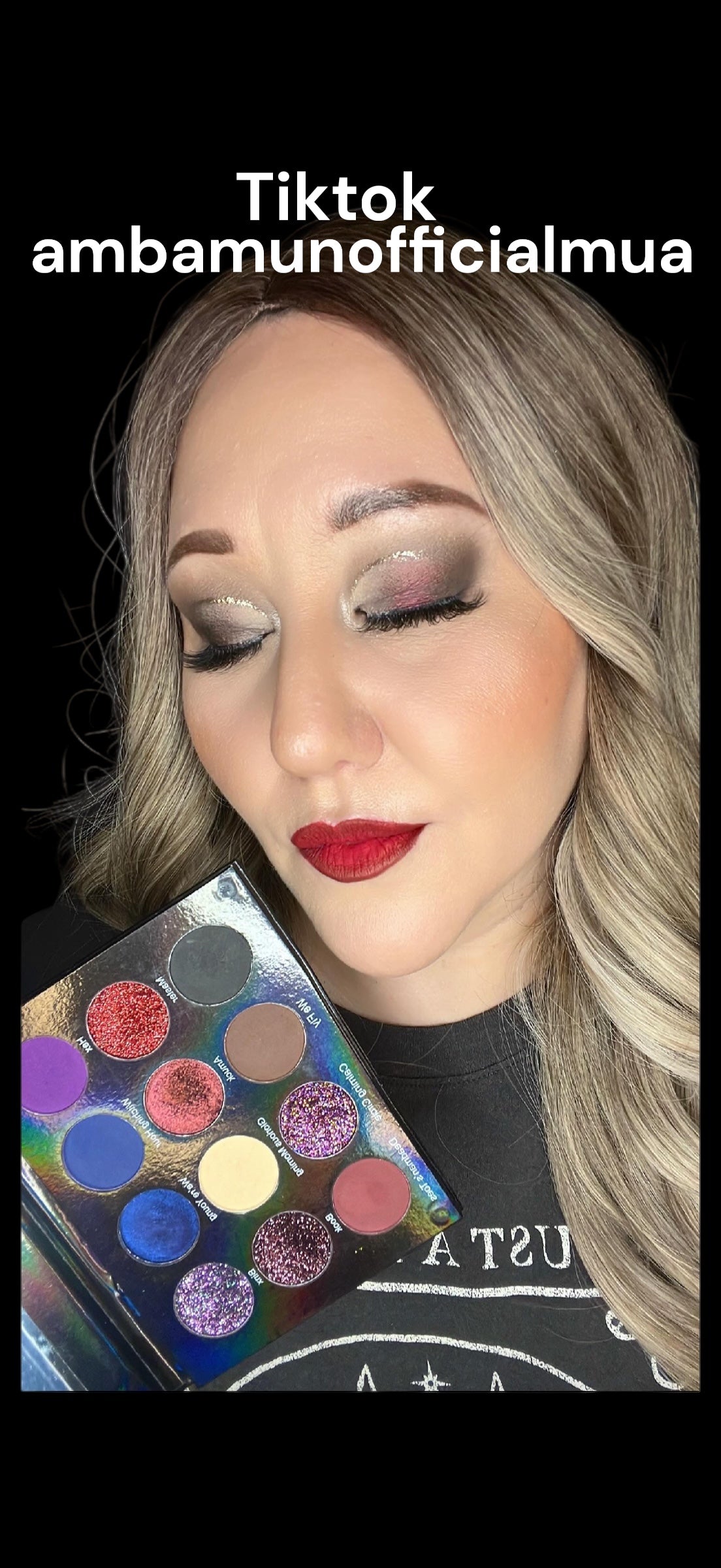 Gothic Hippies - Book of Dark Spells Eyeshadow Pallet