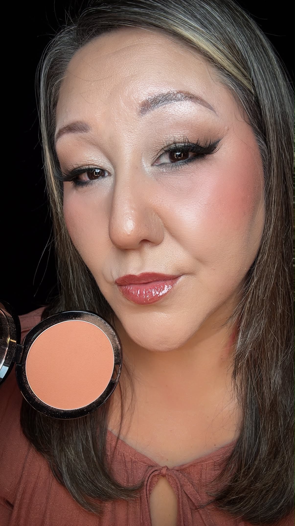Pressed powder