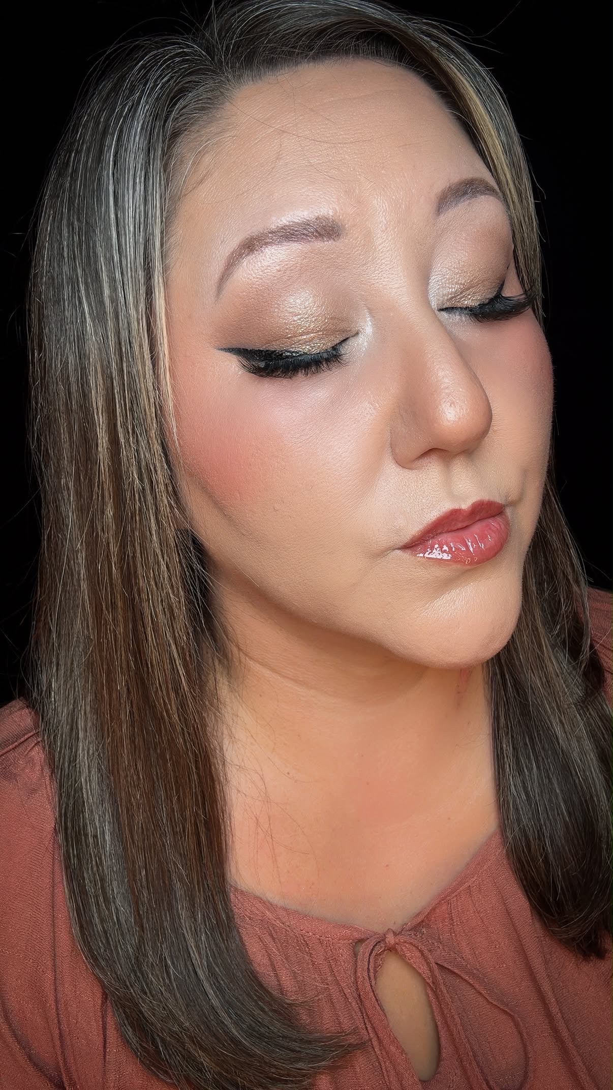 Pressed powder