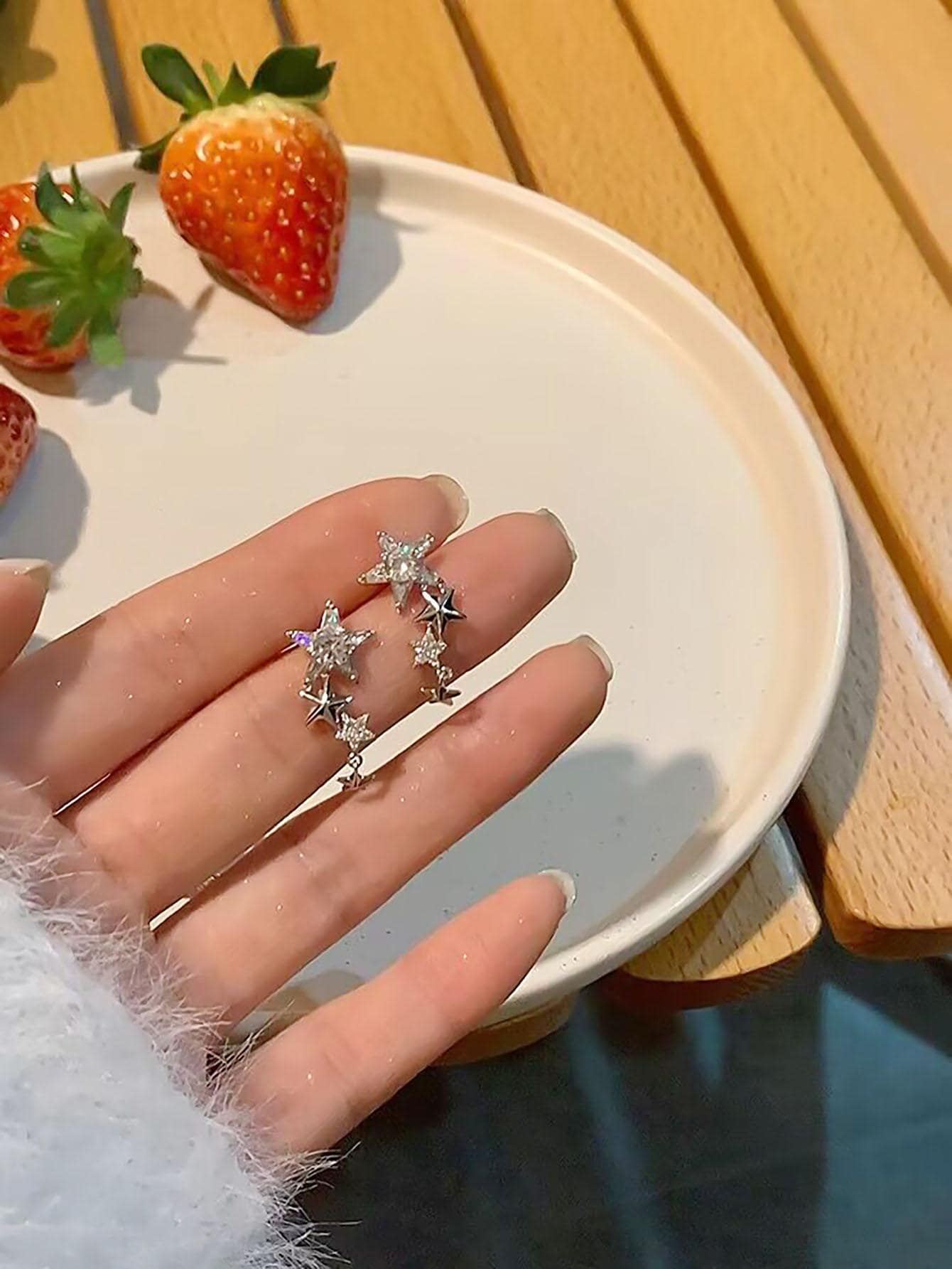 Pendientes con forma de estrella y diamantes de imitación
