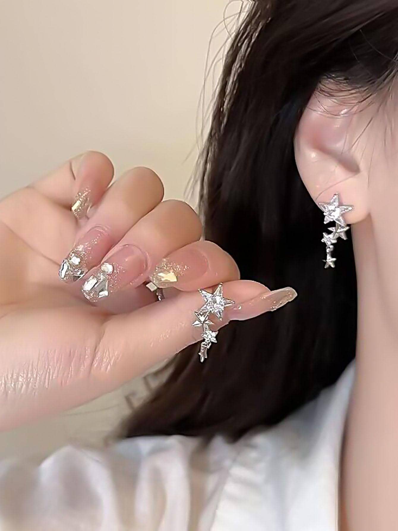 Pendientes con forma de estrella y diamantes de imitación