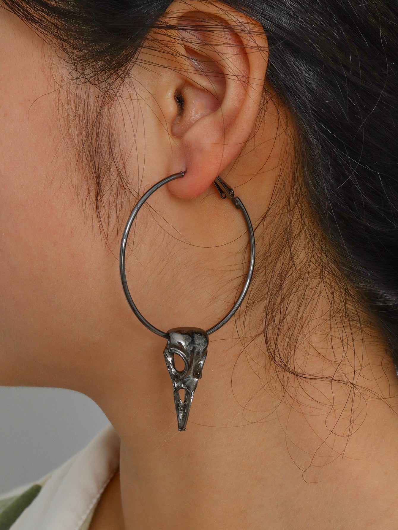 Pendientes de calavera de pájaro estilo gótico