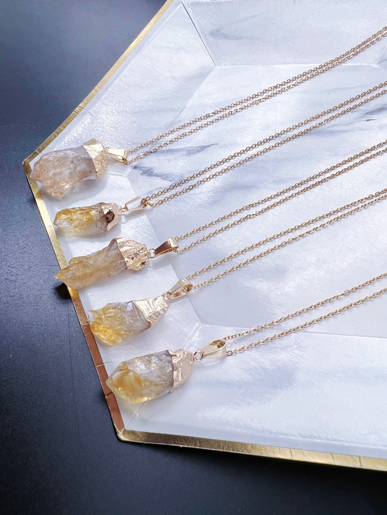 Collar de piedra citrino brasileño Natural, colgante de cristal curativo, energía espiritual, el mejor regalo para Amiga, 1 ud.