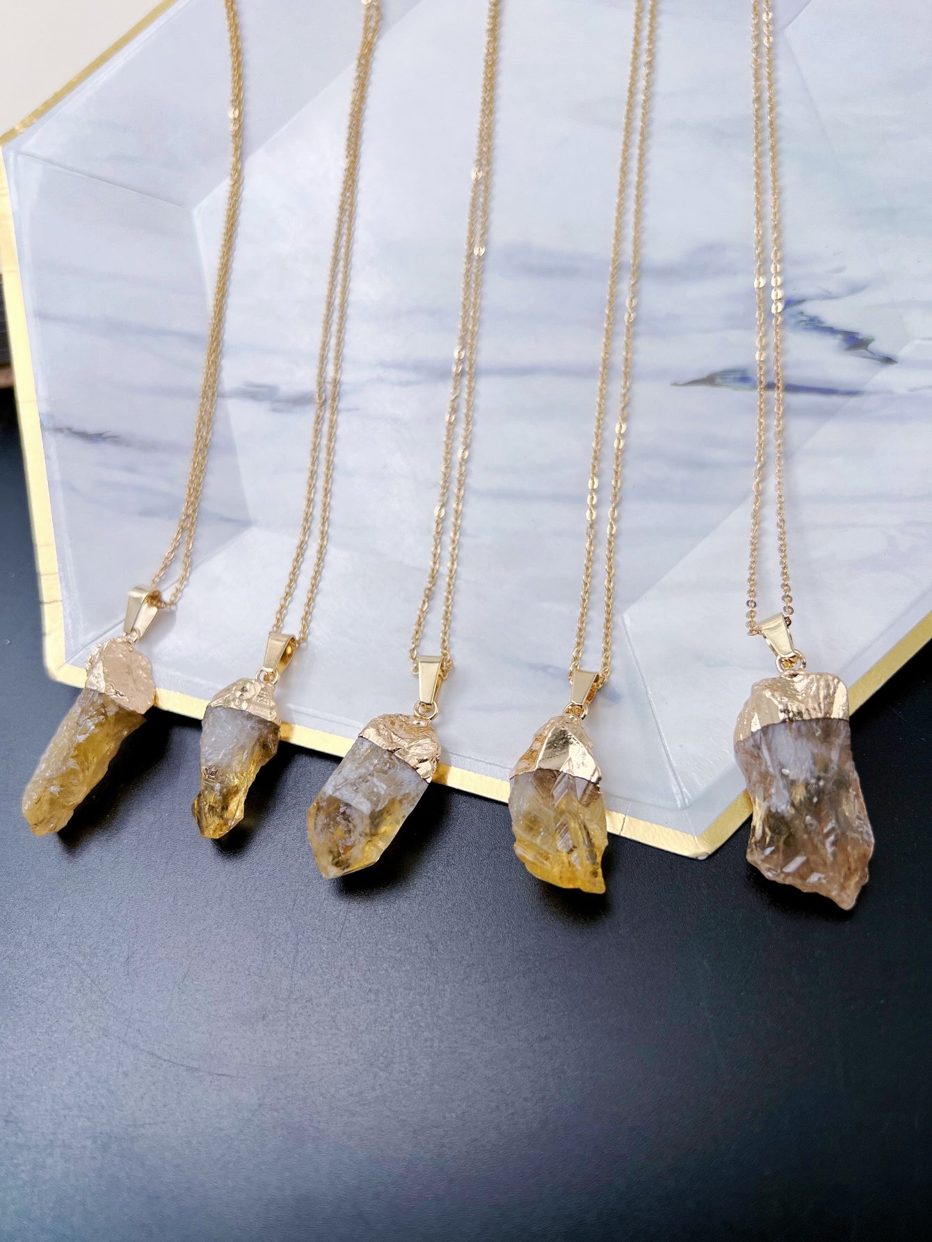 Collar de piedra citrino brasileño Natural, colgante de cristal curativo, energía espiritual, el mejor regalo para Amiga, 1 ud.